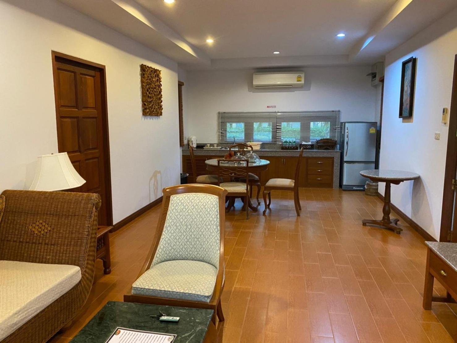 Sailom Resort Bangsaphan Bang Saphan Luaran gambar