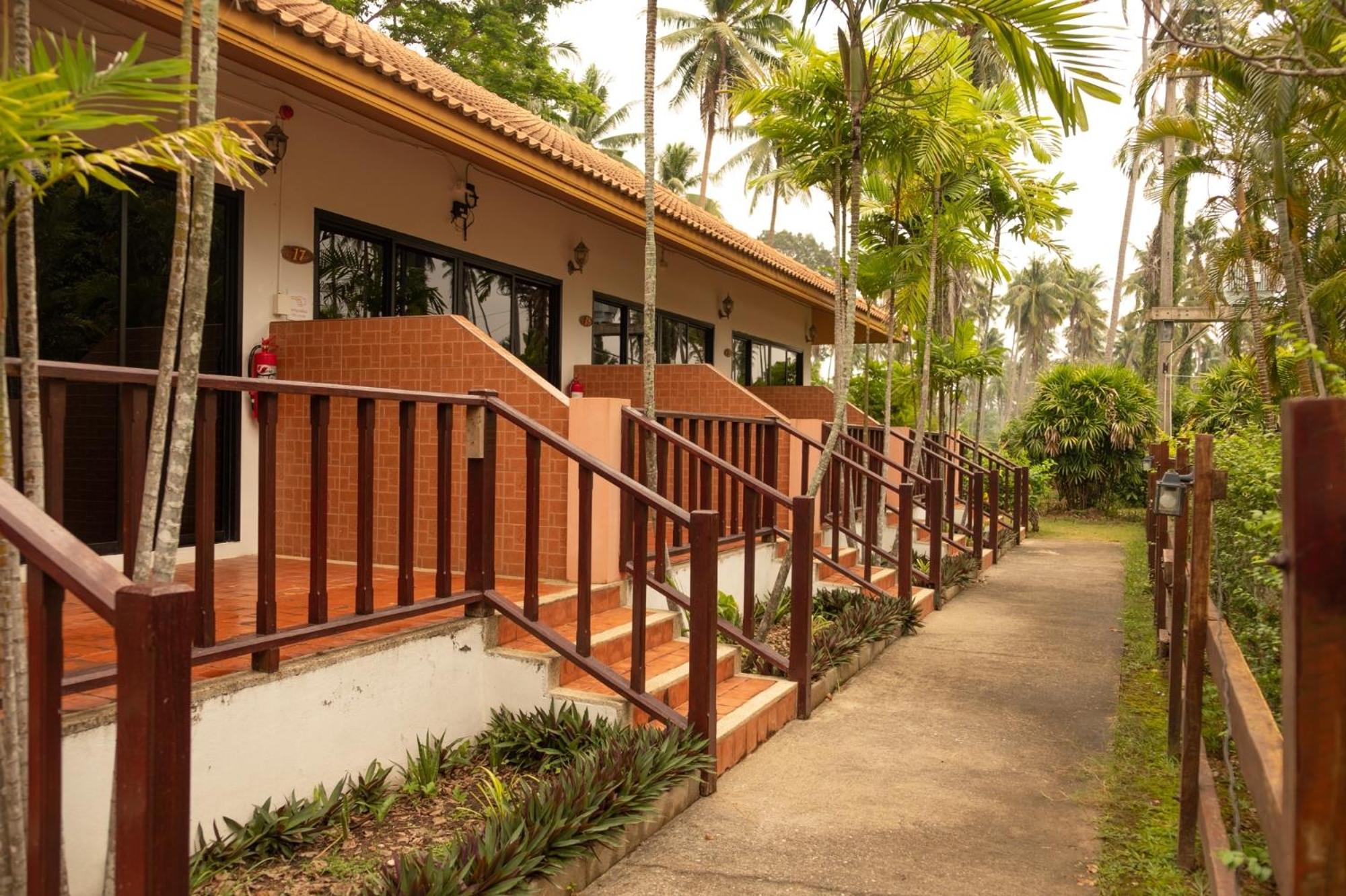 Sailom Resort Bangsaphan Bang Saphan Luaran gambar