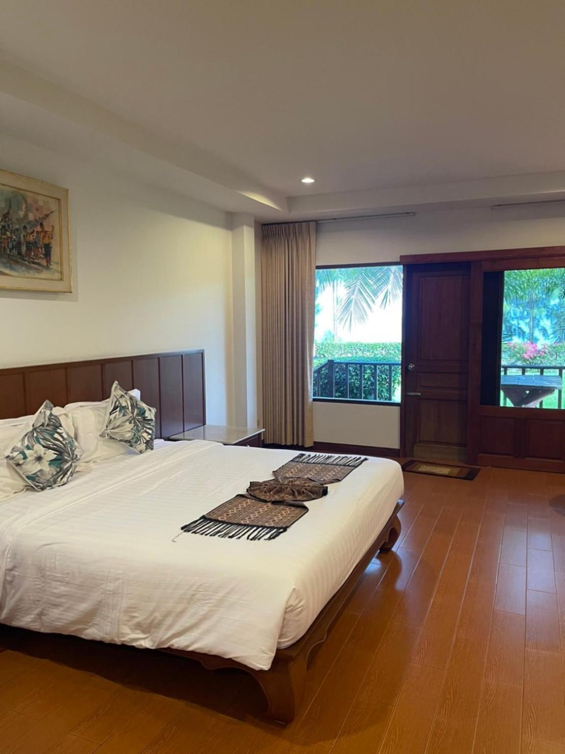 Sailom Resort Bangsaphan Bang Saphan Luaran gambar